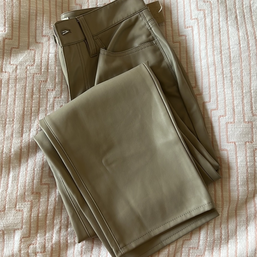 Madewell - The Perfect Vintage Straight Jean: Faux Leather Edition